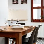 Apartman Center Premium With Private Garage Parking Kassa