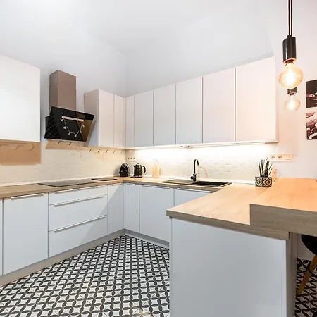 Appartamento Center Premium With Private Garage Parking
