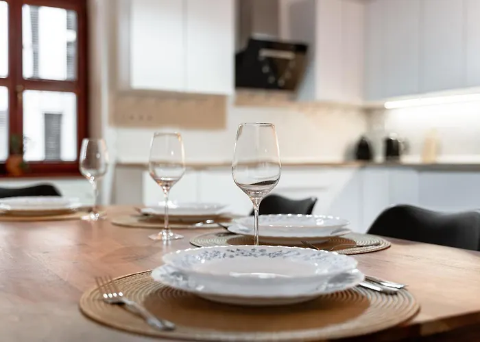 Premium Center Apartment-main Street