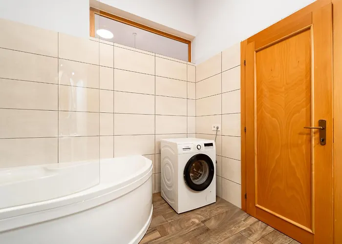 Premium Center Apartment-main Street