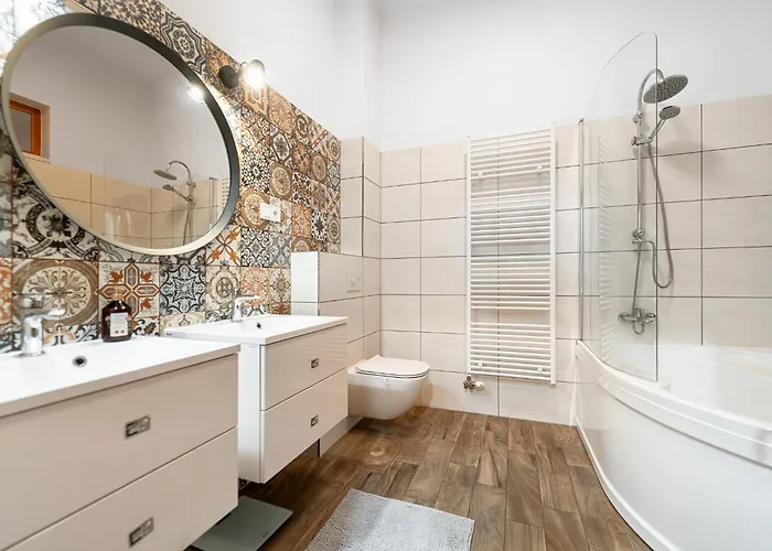 Premium Center Apartment-main Street *